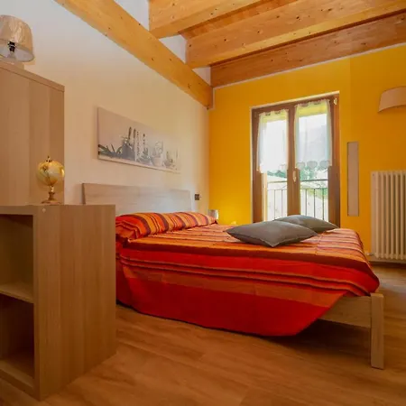 La Cascina ファームステイ サン・フェデーレ・インテルヴィ