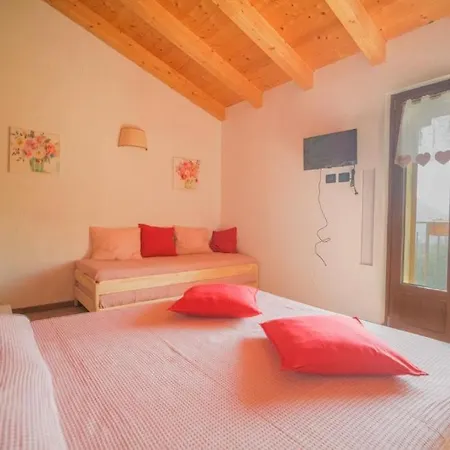 Κατάλυμα σε φάρμα La Cascina *