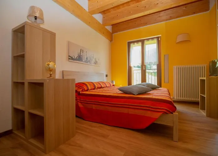 La Cascina Фермерский дом Сан-Феделе-Интельви