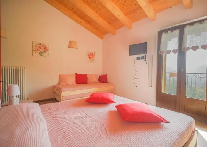 Κατάλυμα σε φάρμα La Cascina *